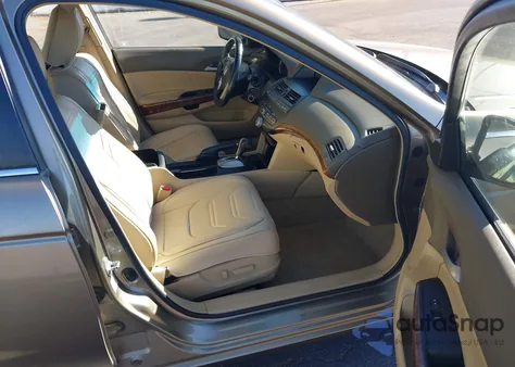 2008 Honda Accord 3.5 Ex-L from USA, damaged, VIN 1HGCP36848A074231